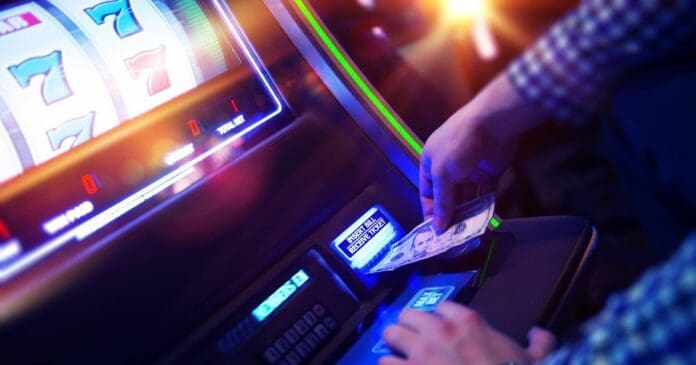 Gokautomaten in dagbladhandelaars worden verder aan banden gelegd.