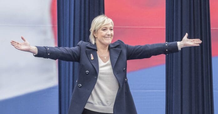 Marine Le Pen maakt volgens nieuwe peilingen kans op presidentschap