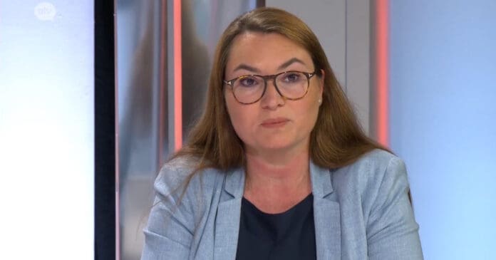 Samyn (VB): meer inzetten op kwalitatieve zorg voor jong en oud